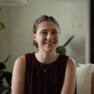 Meet your Posher, Claire